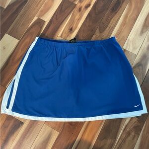 nike skirt with slit